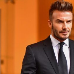 Vliv Davida Beckhama na světovou módu: jak se fotbalista stal ikonou stylu