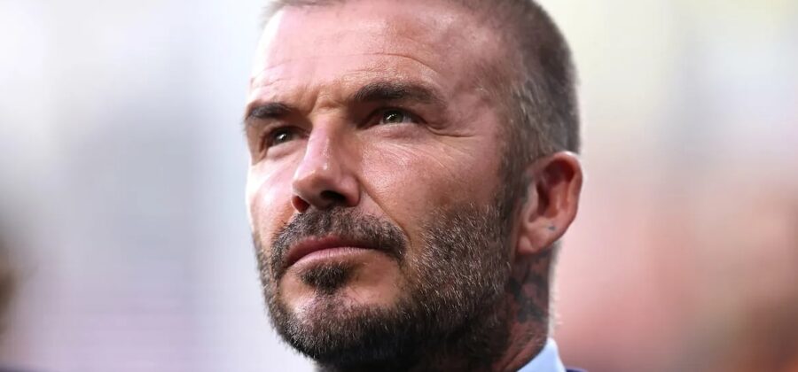 Jak David Beckham rozesmál Victorii nepovedeným střihem vlasů: nečekaná vtipná příhoda v hvězdné rodině
